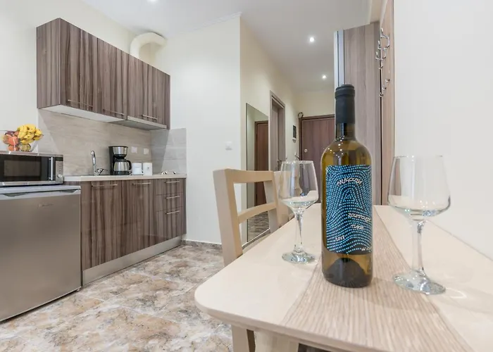 Luxury Harbour Apartament *